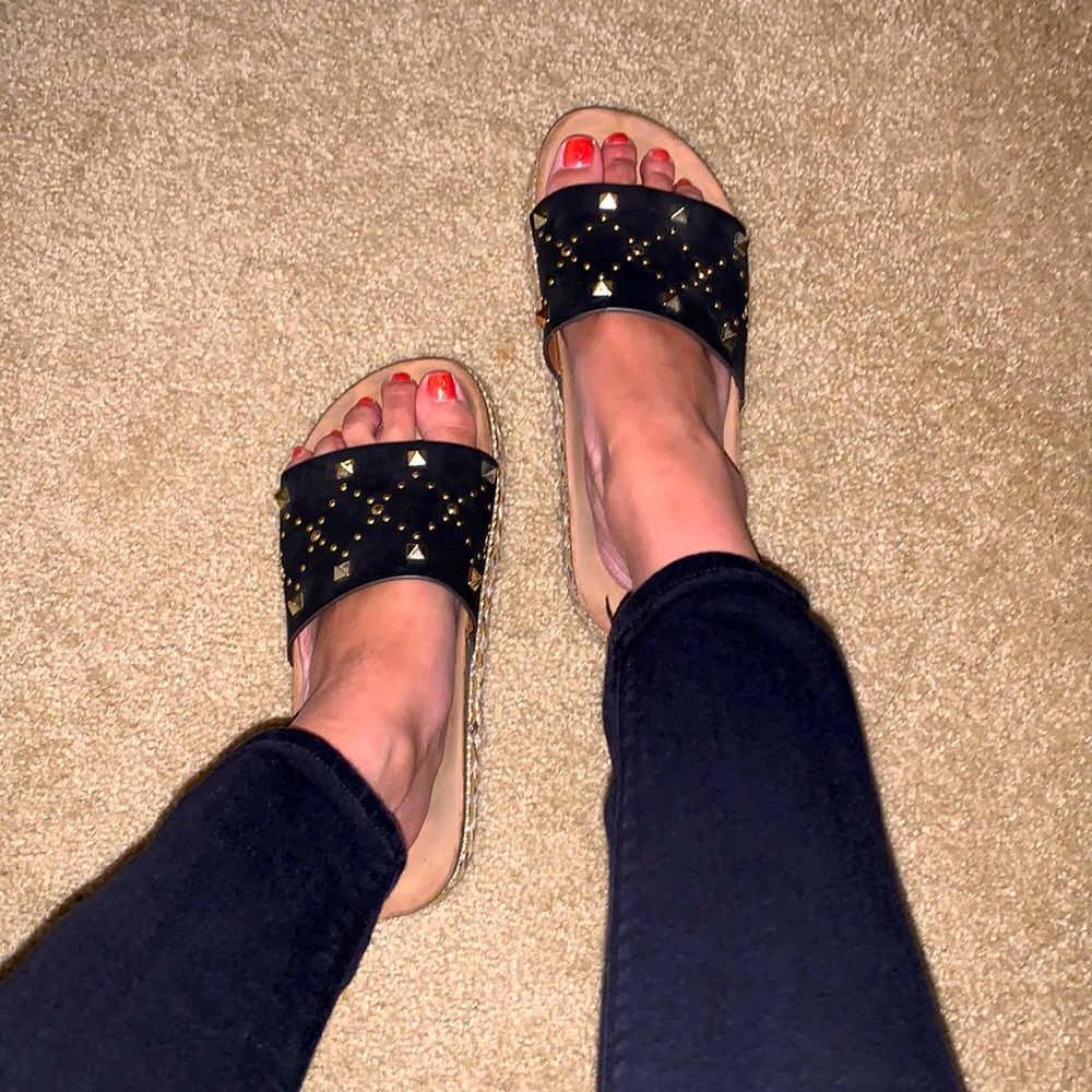 Fancy vibes beach sandal